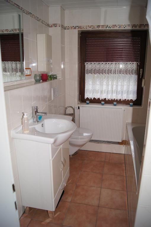 Ferienwohnung Bergisch Land Wermelskirchen Kamer foto